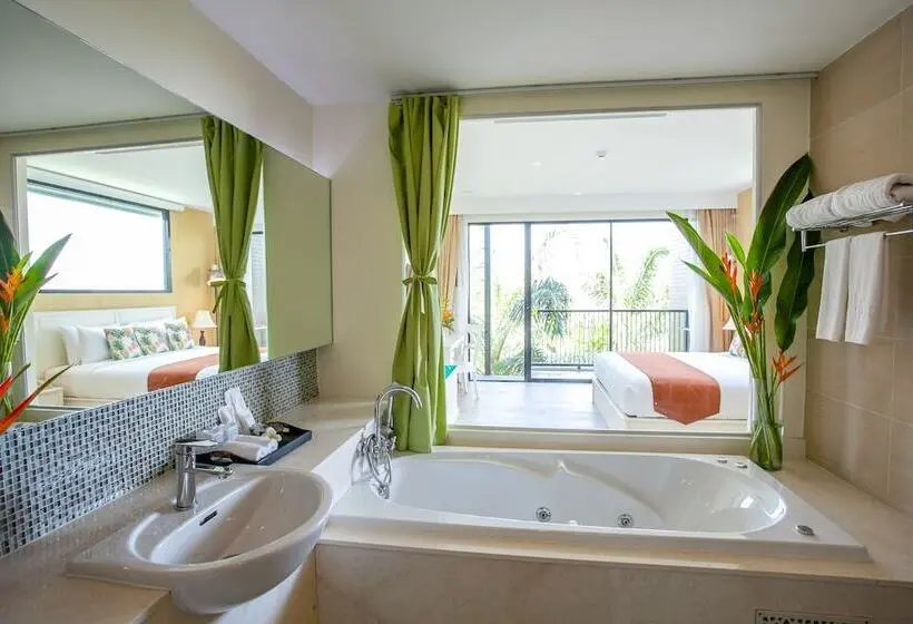 هتل Hula Hula Resort L Truly Tropical And Fun Wellness