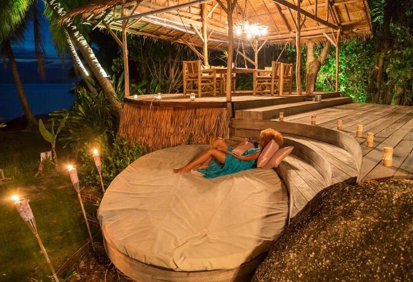 酒店 Somewhere Only We Know Resort