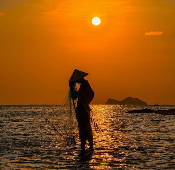 酒店 Somewhere Only We Know Resort