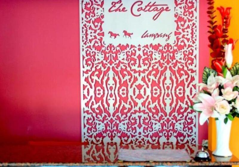בית מלון כפרי The Cottage Lampang