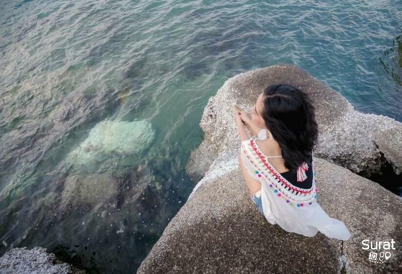 호텔 The Ocean Phangan Homestay