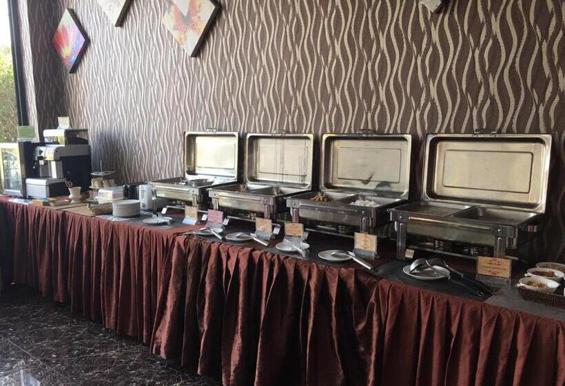 בית מלון כפרי The Proud