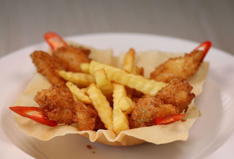 Отель The Sita Princess