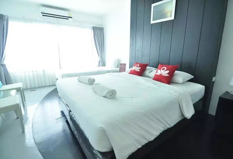 هتل Zen Rooms Jomtien 14