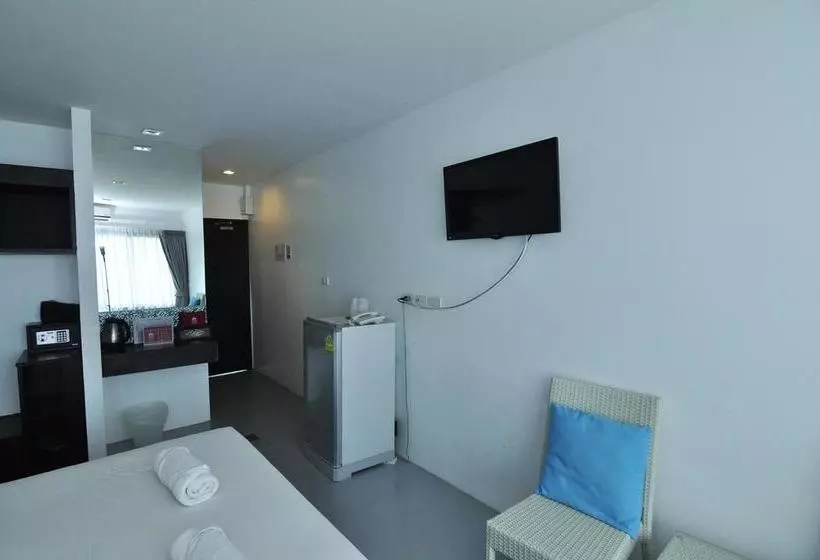 هتل Zen Rooms Jomtien 14