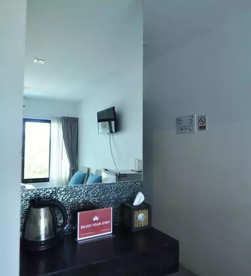 هتل Zen Rooms Jomtien 14
