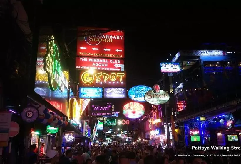 هتل Zen Rooms Jomtien 14