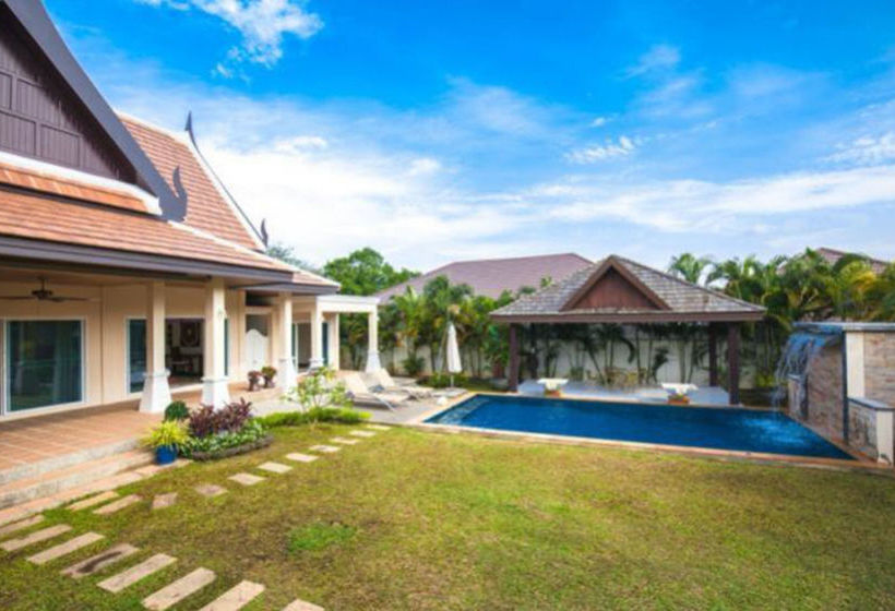 Nok Sawan Villa