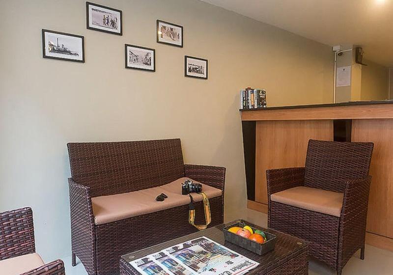 펜션 Green Leaf Hostel