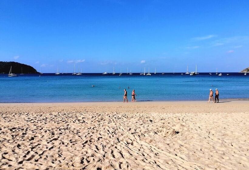 Pensió Pakta Phuket