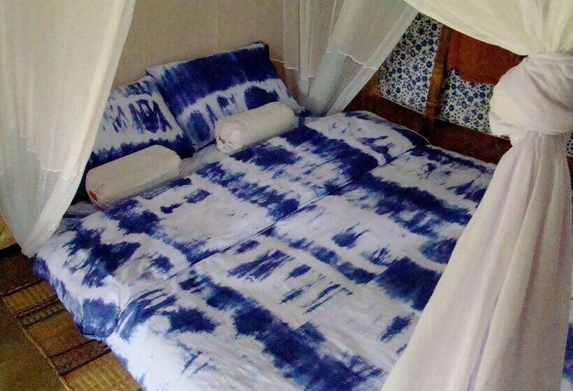 膳宿费 Rewild House