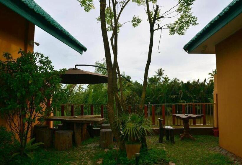 Sucholtee Resort
