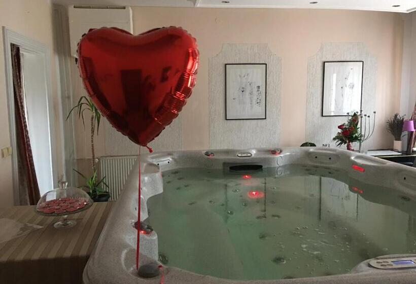 تختخواب و صبحانه Vila Regina