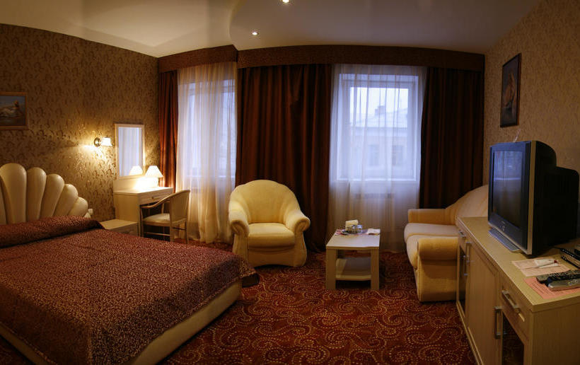 ホテル Aliye Parusa