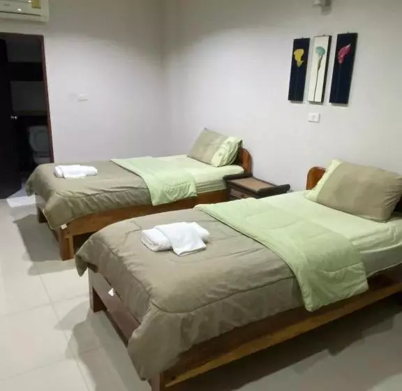 هتل Klang Muang River Home