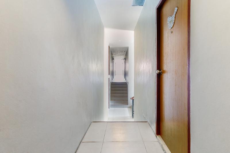 هتل The Little Nest Phuket