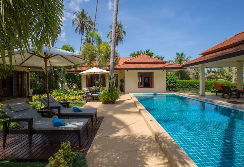 هتل Villa Baan Tawan Chai