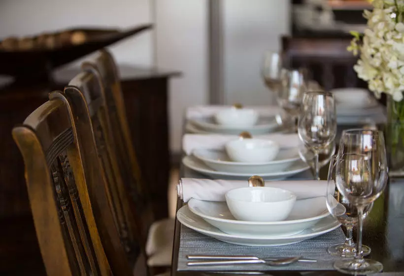 هتل Villa Baan Tawan Chai