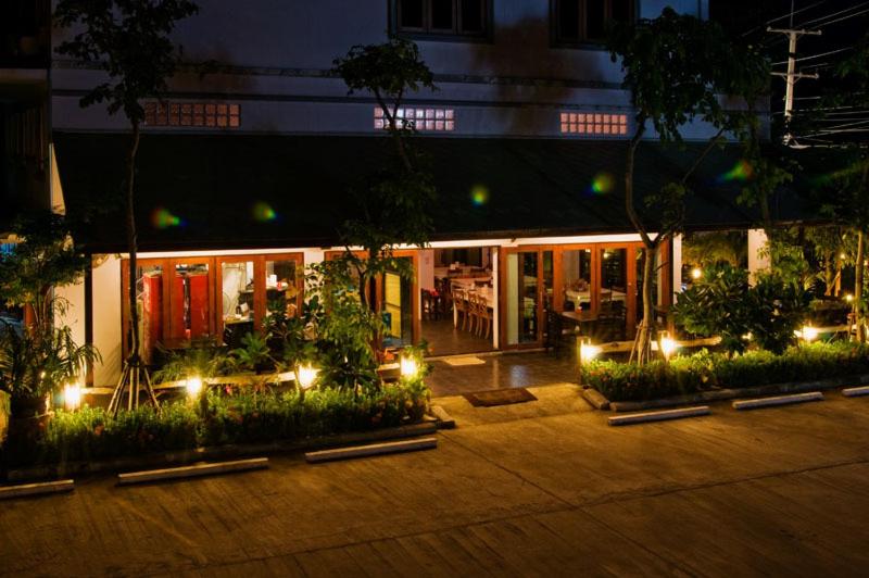 هتل Warawan Resort And