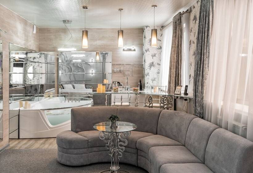 Kamarooms Business Hotel & Spa