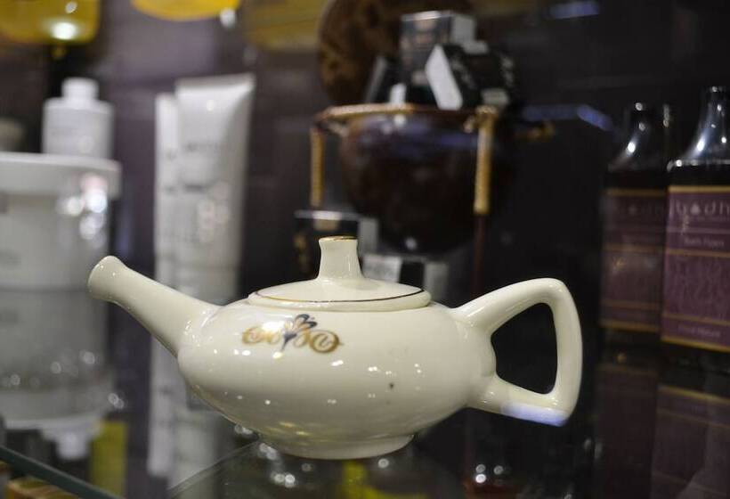 Kamarooms Business Hotel & Spa