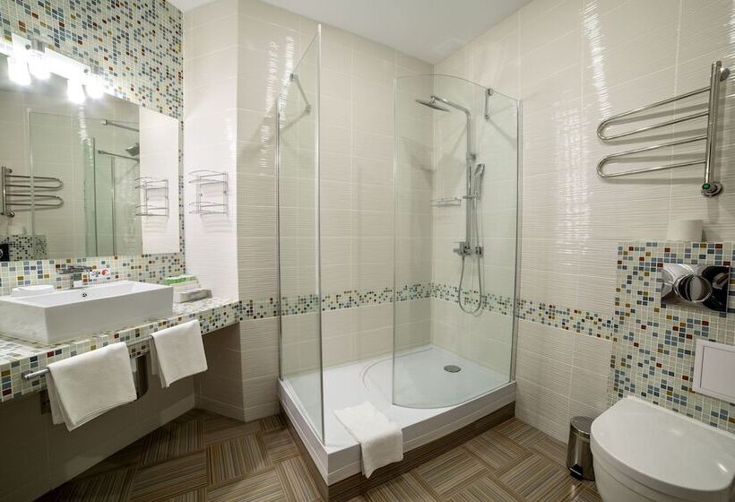 Kamarooms Business Hotel & Spa