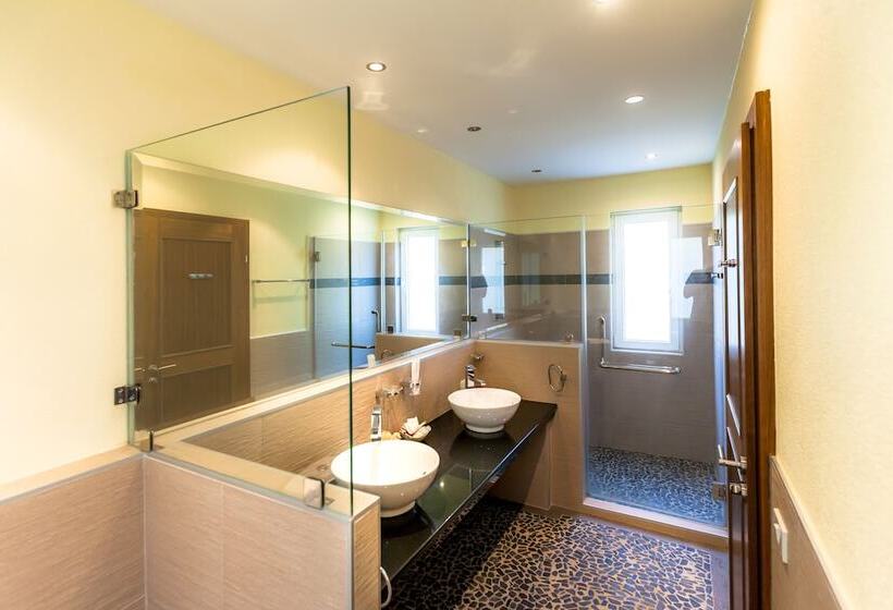 Little Sunshine Boutique Beach Resort & Spa