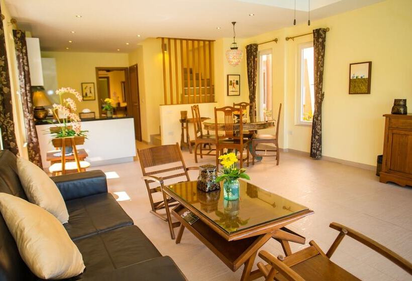 Little Sunshine Boutique Beach Resort & Spa