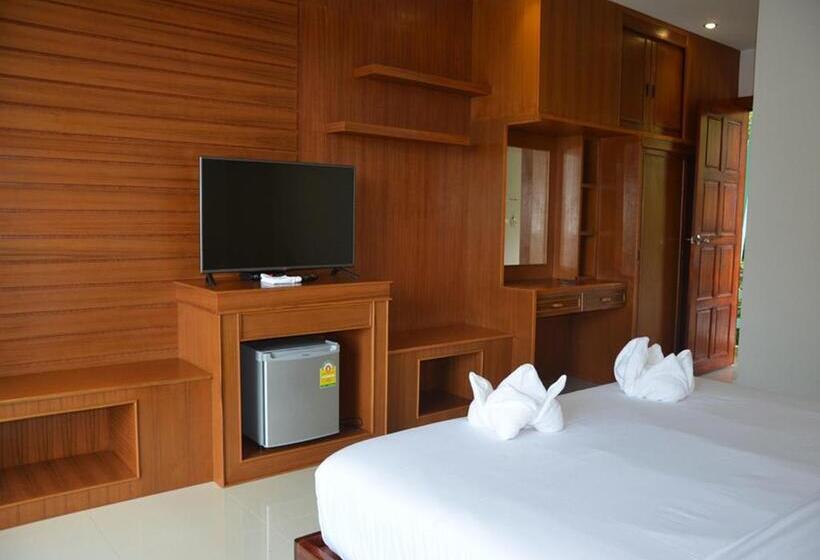 Mountain Reef Beach Resort