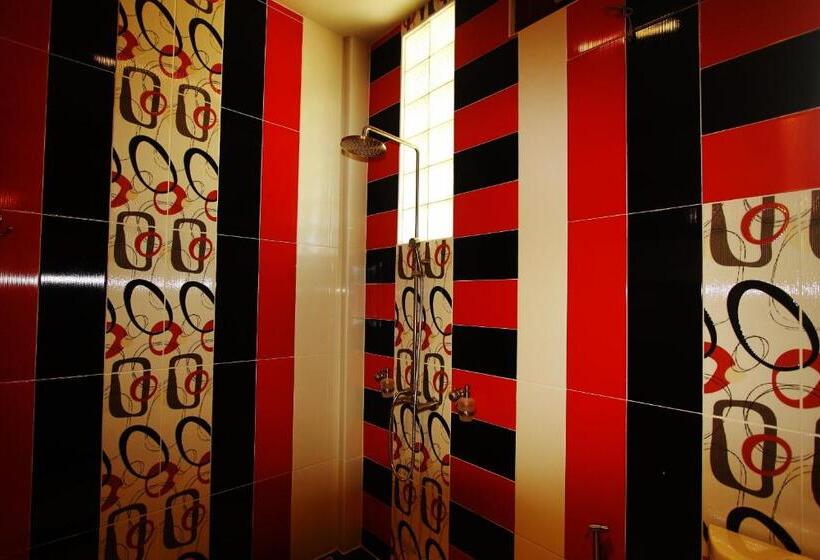 Mountain Reef Beach Resort