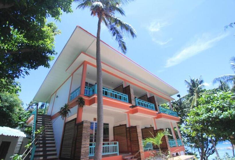 Mountain Reef Beach Resort