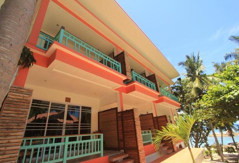 Mountain Reef Beach Resort