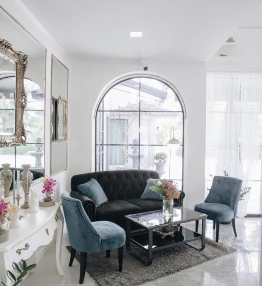 Курорт La Riva Boutique