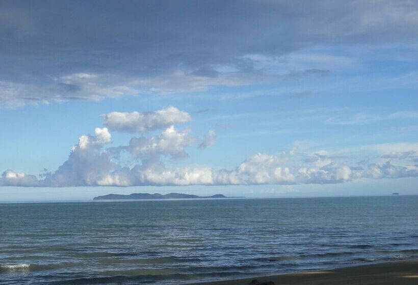 Resort The Theatre Villa