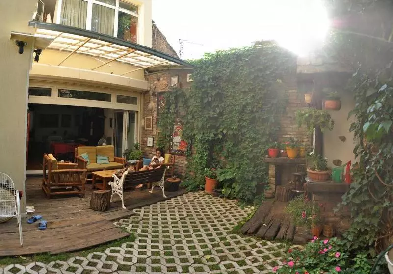 Sun Hostel