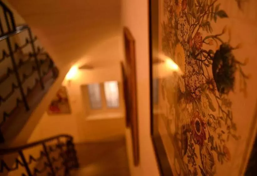 Sun Hostel