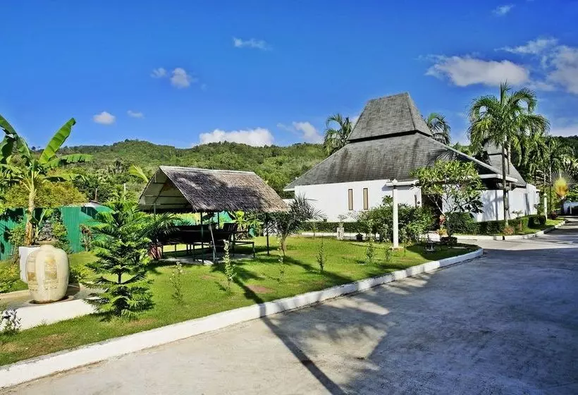 The Kara Pool Villa