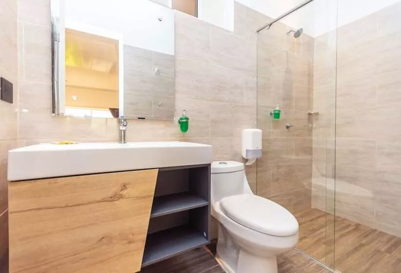 Hotelli Dellhar Americano By Del Toro