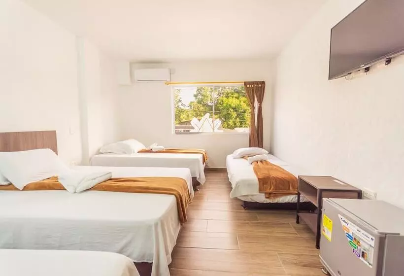 Hotelli Dellhar Americano By Del Toro