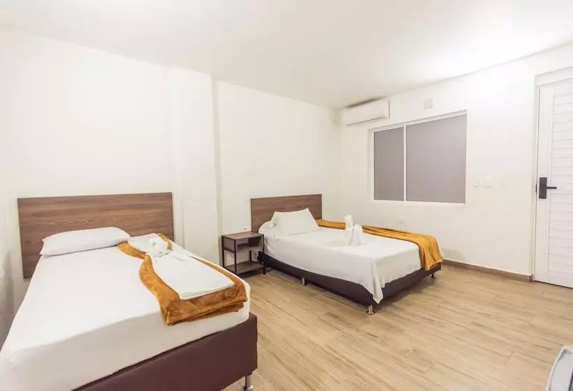 Hotelli Dellhar Americano By Del Toro