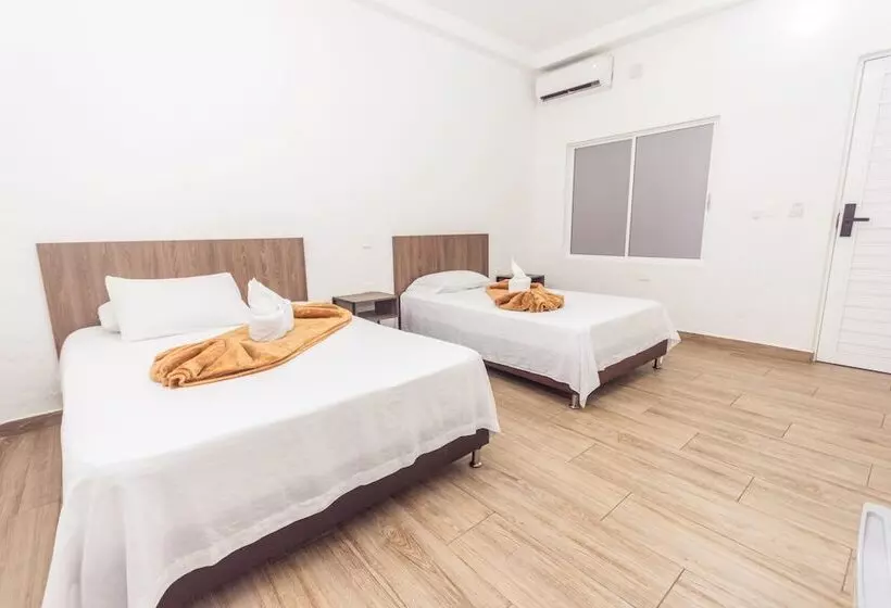 Hotelli Dellhar Americano By Del Toro