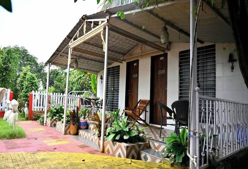 فندق Kk Tree Retreat