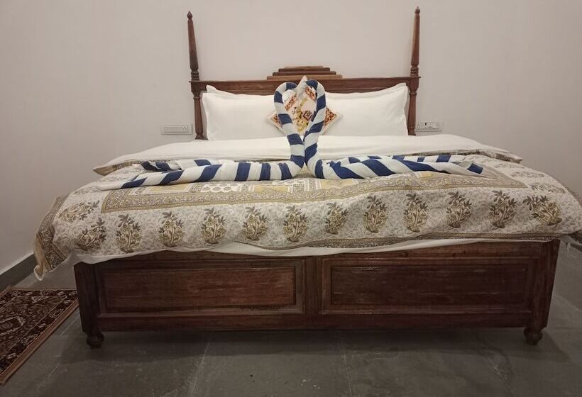 בית מלון כפרי Lassi Guest House