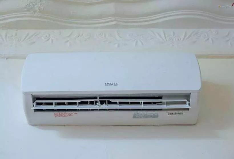 تختخواب و صبحانه Lotus Hotel Diego