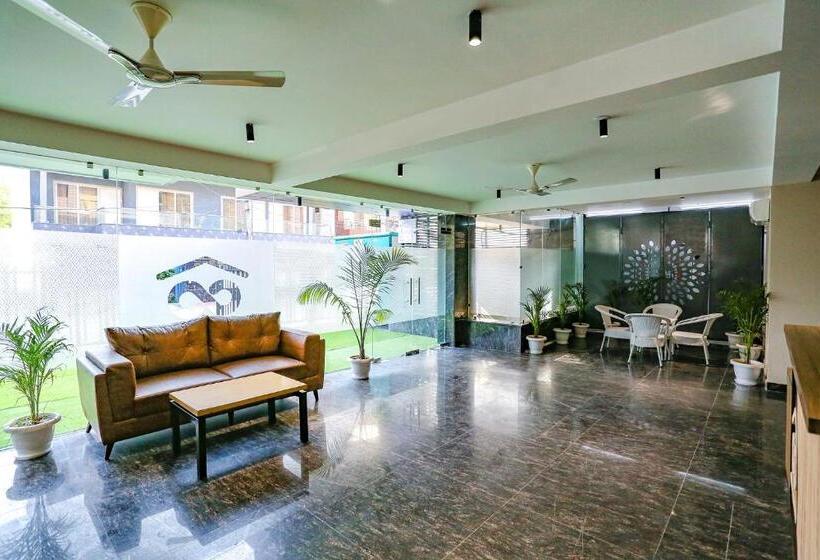 Fabhotel Infinity Stay Ii