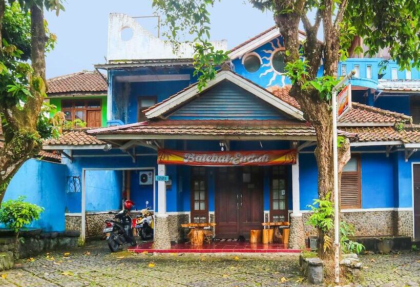 Hotel Spot On 92063 Balebat Endah Syariah