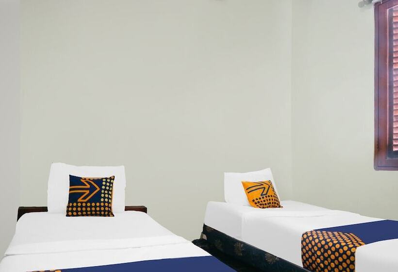 Hotel Spot On 92063 Balebat Endah Syariah