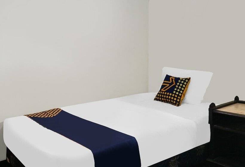 Hotel Spot On 92063 Balebat Endah Syariah