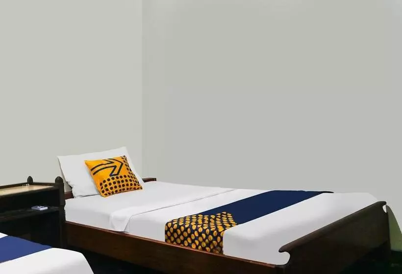 Hotel Spot On 92063 Balebat Endah Syariah