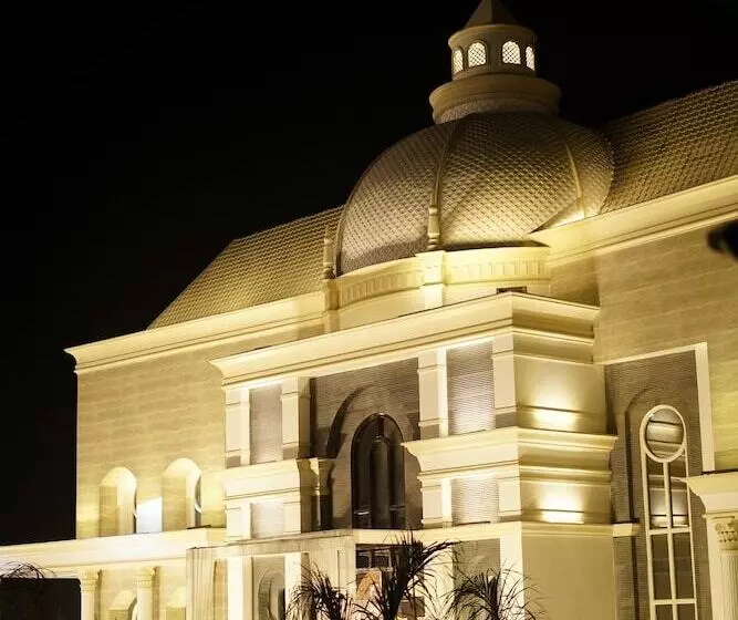 The Grand Nirvana Hotel And Resort